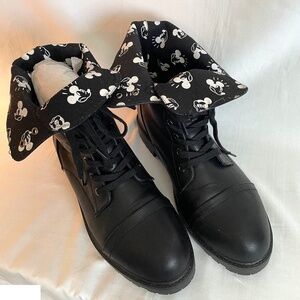 Disney Mickey Black Faux Leather Foldover Combat Boot - NEW size 11WW